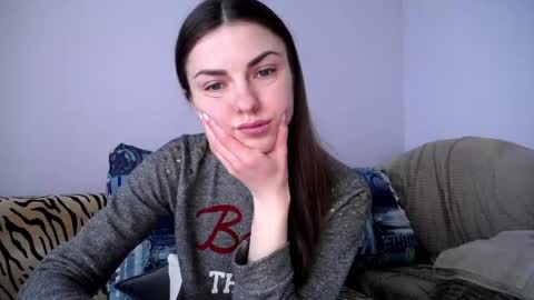 Zoe online show from 04.24.26