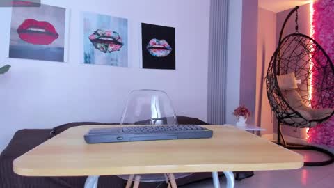 A N G E LA.  online show from 09.22.25