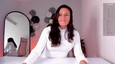 Ange online show from 01.10.25