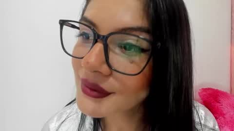 Angela online show from 03.11.25
