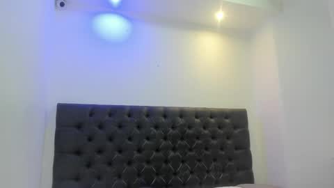 angela_rendon online show from 05.23.26