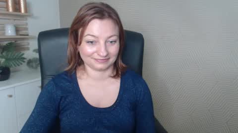 Angela online show from 10.11.25