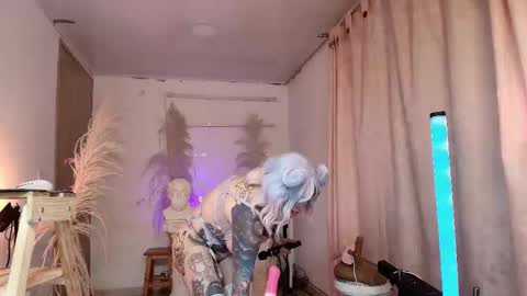 Angela Cianuro online show from 02.20.26