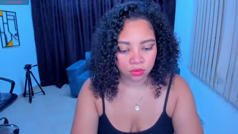 Angela online show from 12.10.24