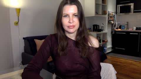 Angela online show from 11.19.25