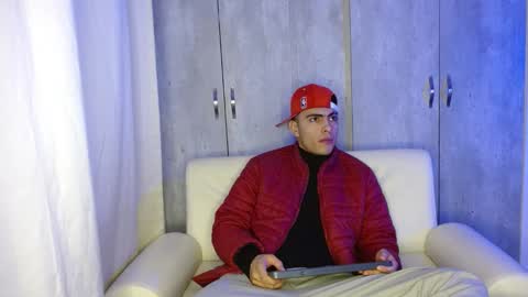 angelbacker22 online show from 01.20.25