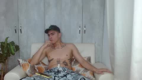 angelbacker22 online show from 01.27.25