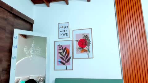 Angel Bennet online show from 12.17.24