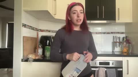 venellope888 online show from 02.01.25