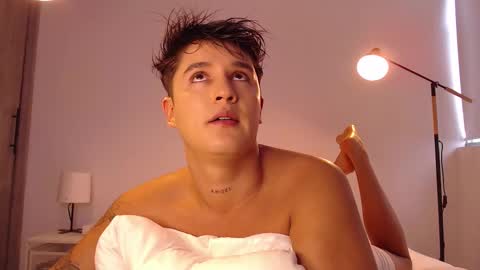 Angel online show from 11.24.25