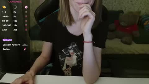 Snapshot of angelcute32 chatting on 04.07.26 AngelCute32 online show from 04.07.26