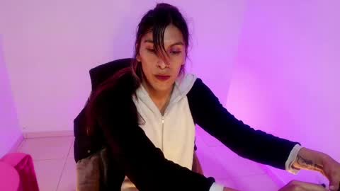 angele online show from 05.29.26