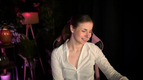 Angel online show from 05.22.26