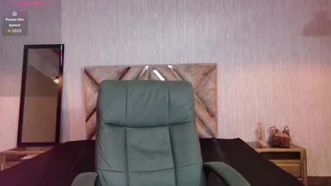 angel online show from 10.03.25