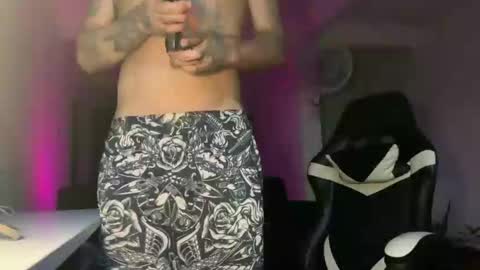 Snapshot of angelfrancooo chatting on 10.26.25 angelfrancooo online show from 10.26.25