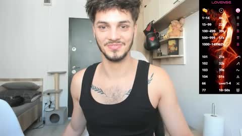 Snapshot of angelfrank chatting on 10.23.25 Frankie online show from 10.23.25