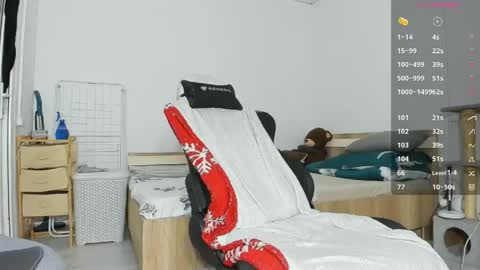 Frankie  online show from 04.19.26