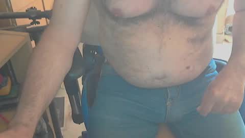 Snapshot of angelgarcia269 chatting on 12.31.24 angelgarcia269 online show from 12.31.24