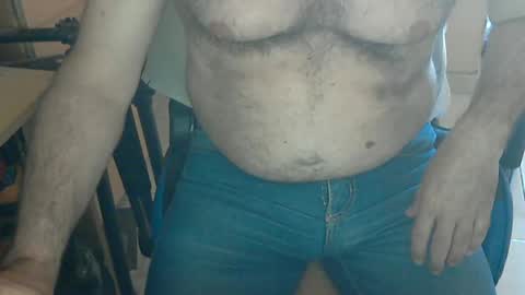 Snapshot of angelgarcia269 chatting on 01.03.25 angelgarcia269 online show from 01.03.25