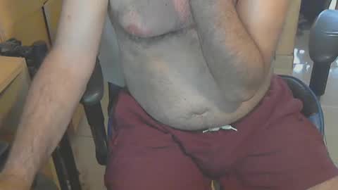 Snapshot of angelgarcia269 chatting on 02.14.25 angelgarcia269 online show from 02.14.25