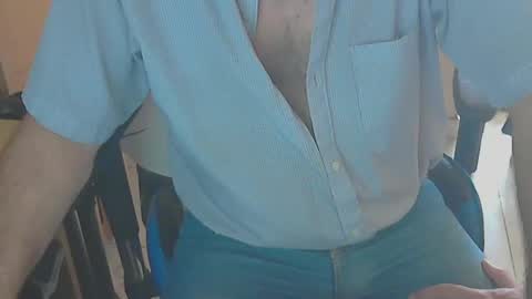 Snapshot of angelgarcia269 chatting on 02.23.25 angelgarcia269 online show from 02.23.25