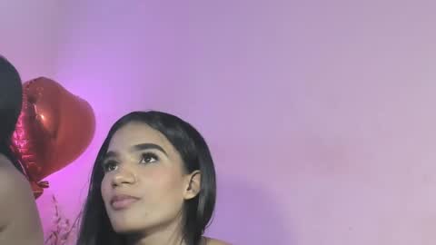 Snapshot of angeli_sexi chatting on 02.15.25 Carolina online show from 02.15.25