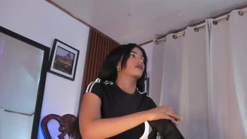 Carolina online show from 04.17.26