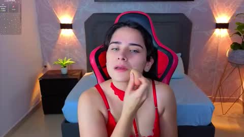 Snapshot of angelica_dymond chatting on 09.11.25 A N G E L I C A online show from 09.11.25