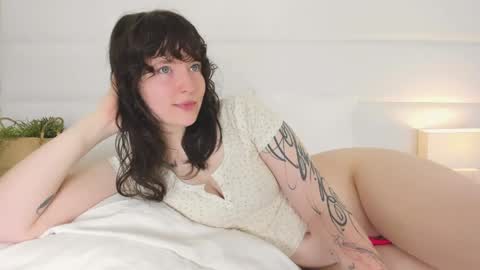 Angelic online show from 05.17.26