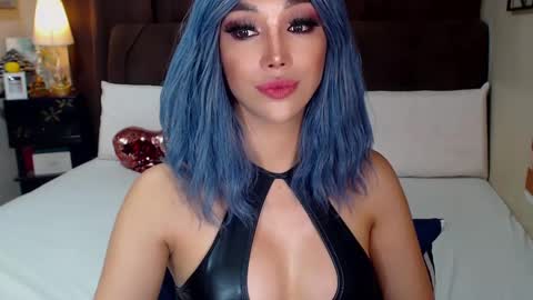 Snapshot of angelicqueents chatting on 01.14.25 MS. AMALIA online show from 01.14.25