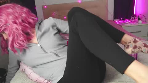 Angelika Rouge online show from 02.07.25