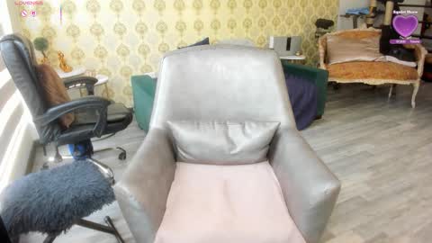 angelina_class_7 online show from 10.30.25