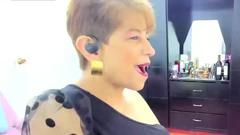 Angelina online show from 09.27.25