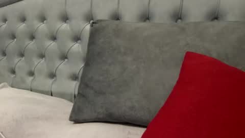 Angelina online show from 10.31.25