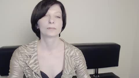 Angelina online show from 02.15.25