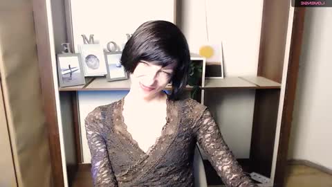 Snapshot of angelinalov_ chatting on 10.27.25 Angelina online show from 10.27.25