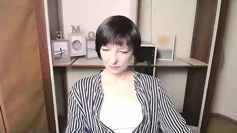 Angelina online show from 02.21.26