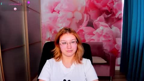 AngelinaLow online show from 01.13.26