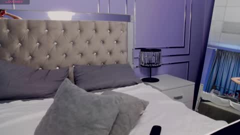 Angelina online show from 11.14.25