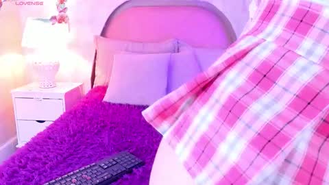 angeline online show from 03.17.26