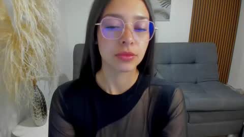 angeline_davies online show from 09.15.25