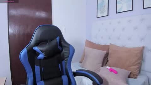 Angeline Lara online show from 02.23.26