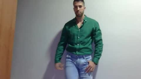 angell102890 online show from 11.01.25