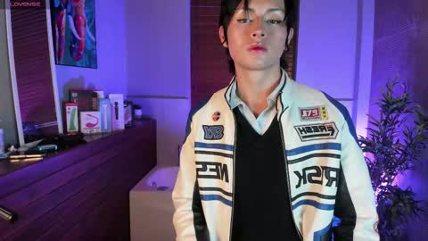 Angell Dust online show from 10.30.25