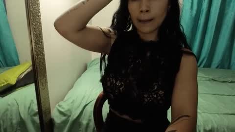 Snapshot of angellaisabella chatting on 02.22.25 ANGELA ISABELLA online show from 02.22.25