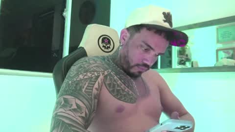 angellatino0 online show from 12.31.24