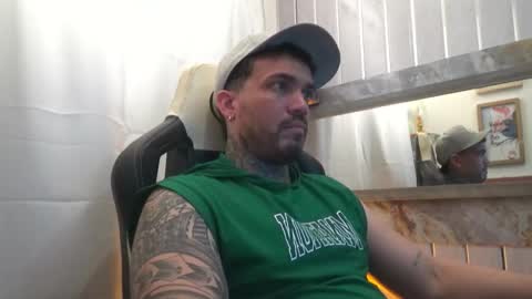 Snapshot of angellatino0 chatting on 09.27.25 angellatino0 online show from 09.27.25