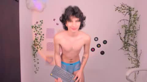 Angel online show from 09.24.25