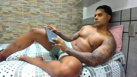 Snapshot of angelo_evans33 chatting on 09.09.25 angelo_evans33 online show from 09.09.25