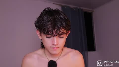 Angelo I work from home this is my room  online show from 05.17.26